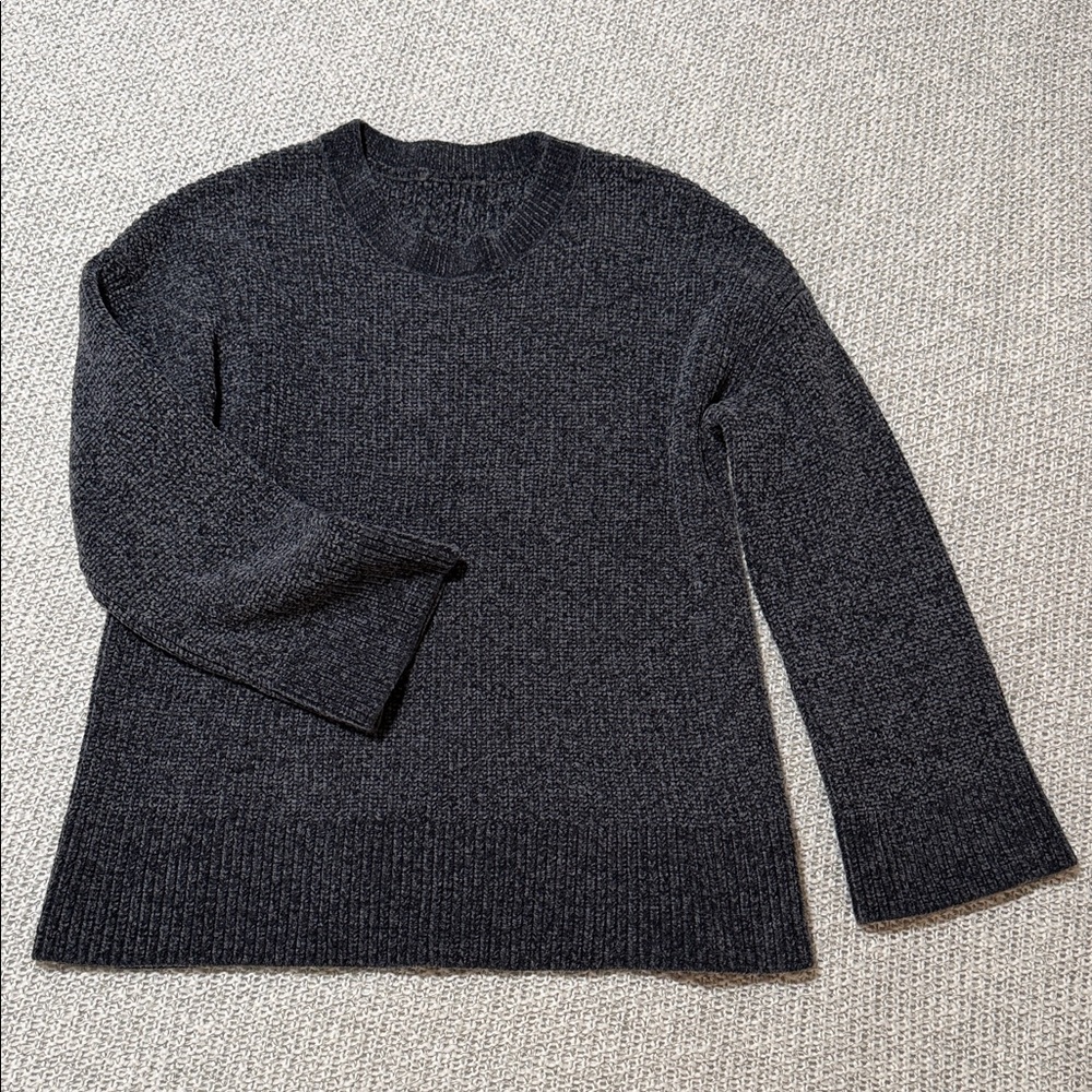 Classic Crewneck Women's Sweater - Charcoal